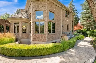 5083 S Clarenden Pl E, Holladay, UT 84117 - Photo 63