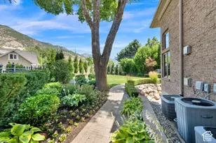 5083 S Clarenden Pl E, Holladay, UT 84117 - Photo 69