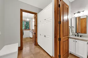 5083 S Clarenden Pl E, Holladay, UT 84117 - Photo 31