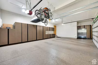 5083 S Clarenden Pl E, Holladay, UT 84117 - Photo 7