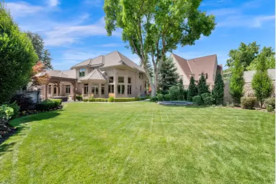 5083 S Clarenden Pl E, Holladay, UT 84117 - Photo 65