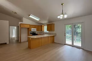 838 E Mountain Rd, Logan, UT 84321 - Photo 7