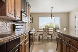 221 W 400 N, Hyde Park, UT 84318 - Photo 11