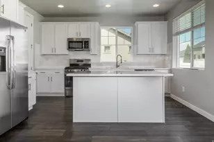 1596 W Maple Shade Ln, Lindon, UT 84042 - Photo 7