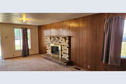 181 N 500 W, Vernal, UT 84078 - Photo 5