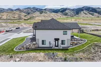 1138 E 200 N, Hyde Park, UT 84318 - Photo 35