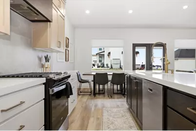 1138 E 200 N, Hyde Park, UT 84318 - Photo 11