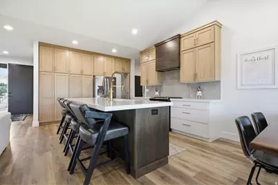 1138 E 200 N, Hyde Park, UT 84318 - Photo 9
