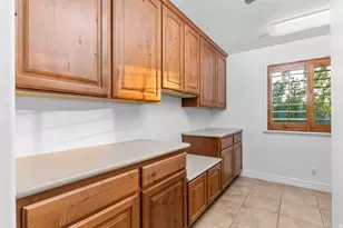 1675 E Prescott Dr, Sandy, UT 84092 - Photo 33