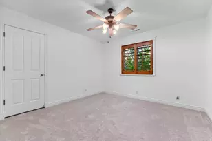 1675 E Prescott Dr, Sandy, UT 84092 - Photo 31