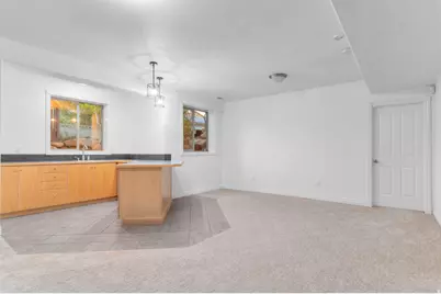 1675 E Prescott Dr, Sandy, UT 84092 - Photo 39
