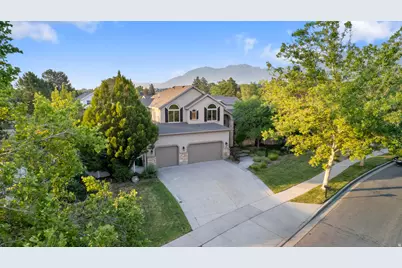 1675 E Prescott Dr, Sandy, UT 84092 - Photo 51
