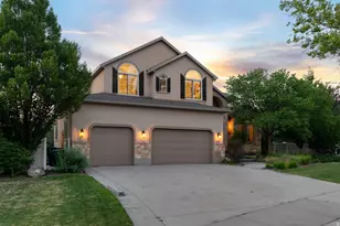 1675 E Prescott Dr, Sandy, UT 84092 - Photo 57