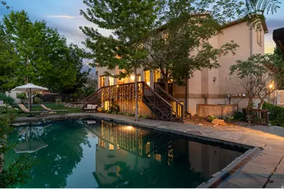 1675 E Prescott Dr, Sandy, UT 84092 - Photo 9