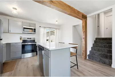 5249 S 2700 W, Roy, UT 84067 - Photo 5
