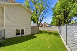 2475 N Church St, Layton, UT 84040 - Photo 21