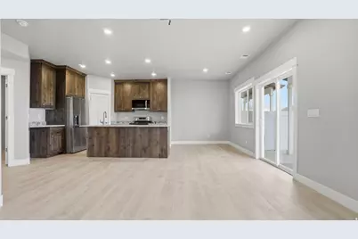 1192 W 1130 S #202, Payson, UT 84651 - Photo 3