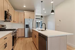 1154 N Meridian Ln W, North Salt Lake, UT 84054 - Photo 9