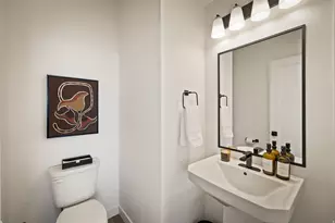 4046 S Sandridge Dr W, Roy, UT 84067 - Photo 7