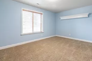 1334 E Shays Ln, Murray, UT 84121 - Photo 11