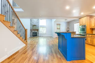 1334 E Shays Ln, Murray, UT 84121 - Photo 5