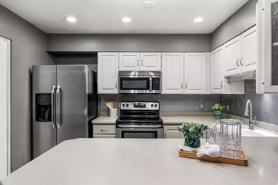 6943 S Twin Aspen Cv, Cottonwood Heights, UT 84121 - Photo 11