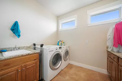 1566 E 300 S, Pleasant Grove, UT 84062 - Photo 7