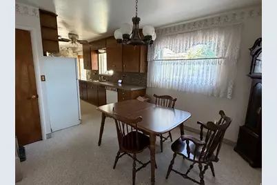 592 W Lasalle Dr S, Murray, UT 84123 - Photo 11