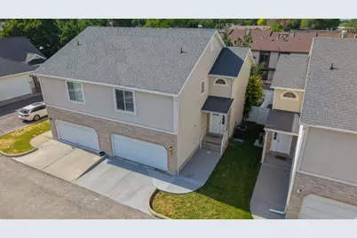 620 N Fairfield Rd E #10, Layton, UT 84041 - Photo 1