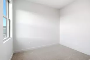 7301 W Terraine Rd, West Jordan, UT 84081 - Photo 25