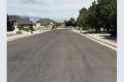 702 Elk Meadow Loop, Tooele, UT 84074 - Photo 9