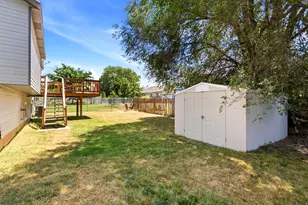 621 W 1000 N, Clinton, UT 84015 - Photo 31