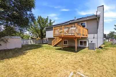 621 W 1000 N, Clinton, UT 84015 - Photo 33