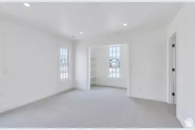 5642 W Hawthorn Ln #11, Herriman, UT 84096 - Photo 11