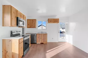 1563 S Deerbrook Rd, Santaquin, UT 84655 - Photo 7