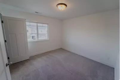 266 W 490 N, Vineyard, UT 84059 - Photo 15