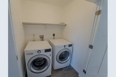 266 W 490 N, Vineyard, UT 84059 - Photo 13