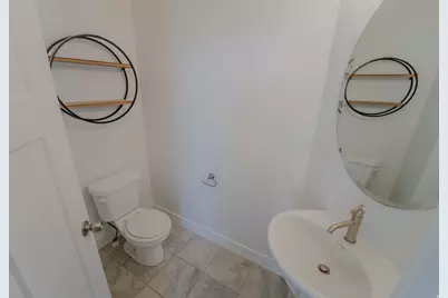 266 W 490 N, Vineyard, UT 84059 - Photo 9