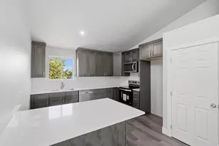 4384 S 1300 W, Salt Lake City, UT 84123 - Photo 29