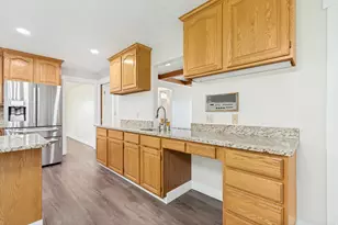 574 S Tamarack Dr E, Tooele, UT 84074 - Photo 9