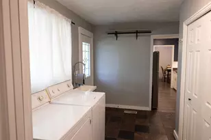 827 S 600 E, River Heights, UT 84321 - Photo 9