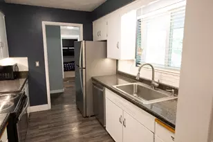 827 S 600 E, River Heights, UT 84321 - Photo 11