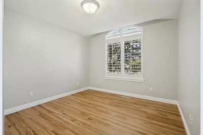 1505 N 2150 E, Layton, UT 84040 - Photo 17