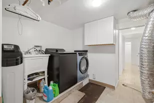 932 Symphony Cir, Ogden, UT 84404 - Photo 33