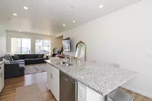 136 E Portico Ln, Saratoga Springs, UT 84045 - Photo 17