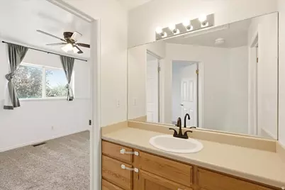 6875 S Florentine Way W, West Jordan, UT 84084 - Photo 19