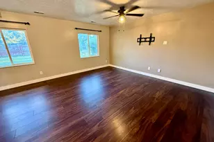 949 W 4100 S, Riverdale, UT 84405 - Photo 15