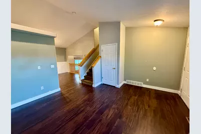 949 W 4100 S, Riverdale, UT 84405 - Photo 7