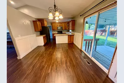 949 W 4100 S, Riverdale, UT 84405 - Photo 13