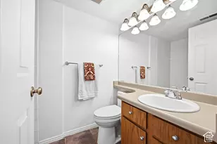 925 E Creek Hill Ln S, Midvale, UT 84047 - Photo 11
